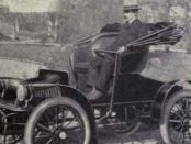 Elektryczny Baker Suburban Runabout z roku 1909. Firma Baker Electric z Ohio, podobnie jak Tesla, produkowała jedynie elektryczne samochody. Założona w 1899 roku, zamknęła swoje podwoje po 15 latach. Fot.: Wikipedia.